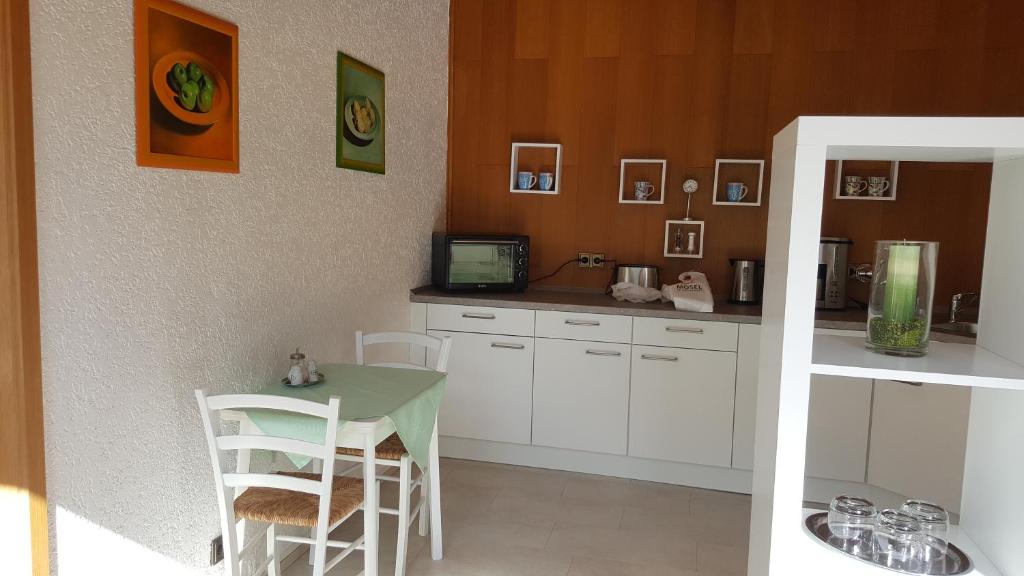 Fewo Blütenreich room 1